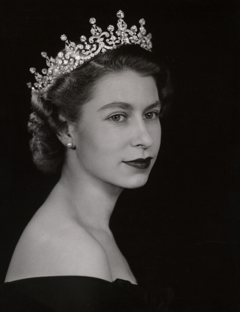 Reina Isabel II