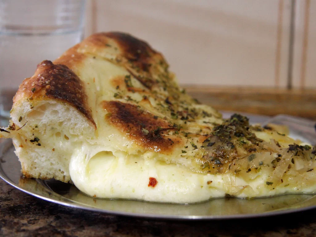 Pizza y empanadas